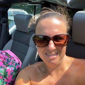 Meet your Posher, Lindsey